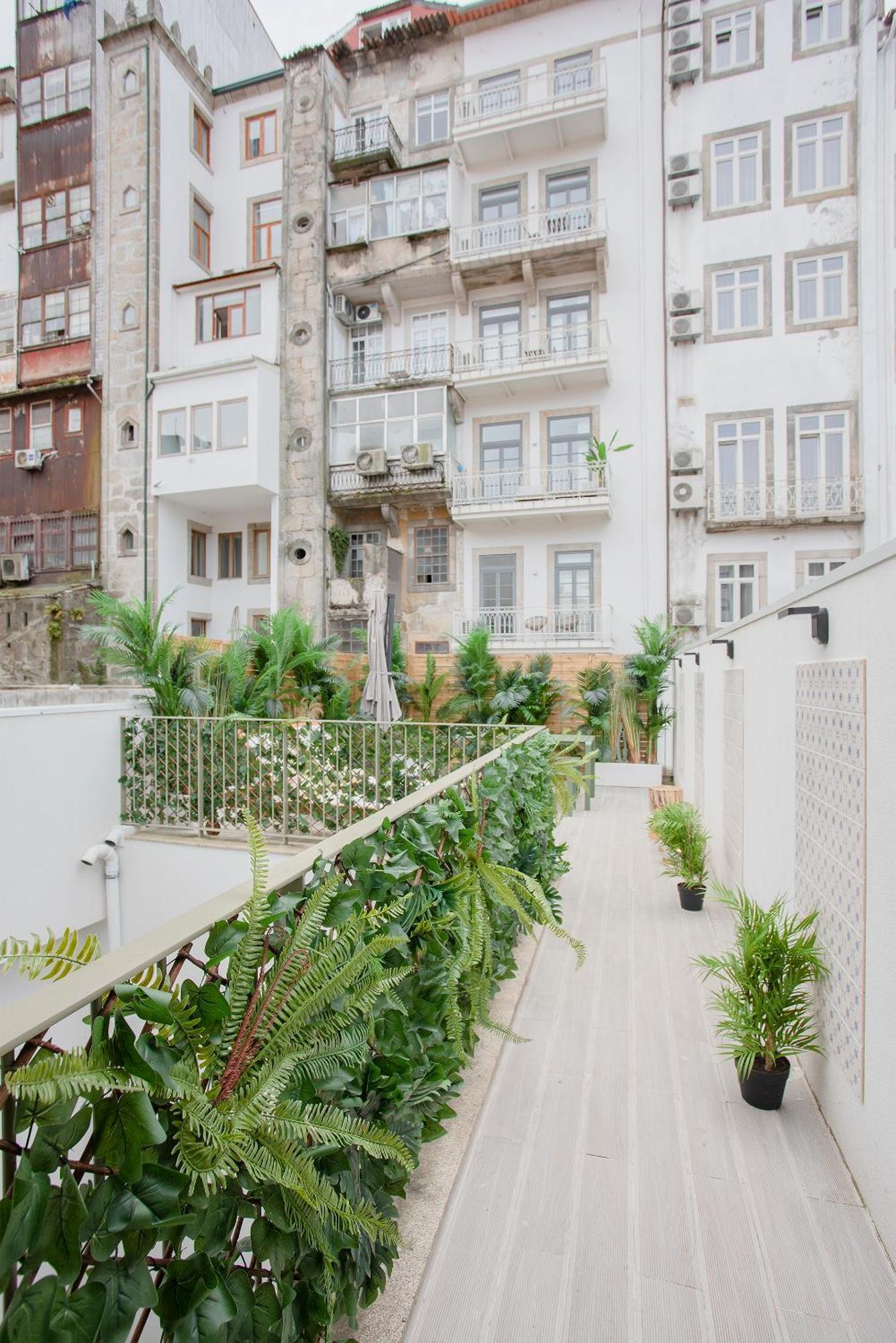 Liiiving In - Soho Urban Retreat * Porto